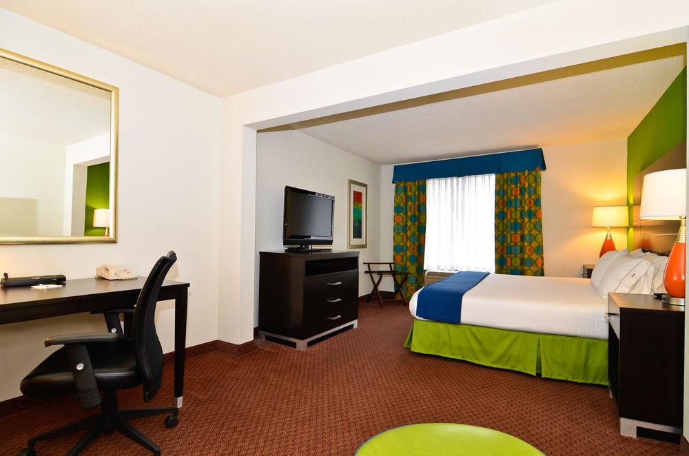 Holiday Inn Express Atlanta - Northeast I-85 - Clairmont Road By Ihg Chamblee Exterior foto