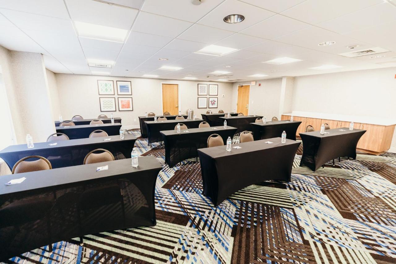 Holiday Inn Express Atlanta - Northeast I-85 - Clairmont Road By Ihg Chamblee Exterior foto