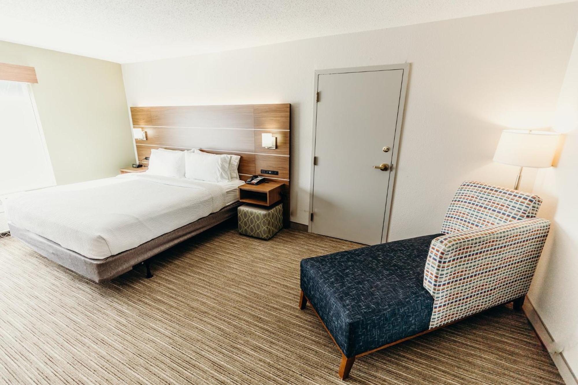 Holiday Inn Express Atlanta - Northeast I-85 - Clairmont Road By Ihg Chamblee Exterior foto